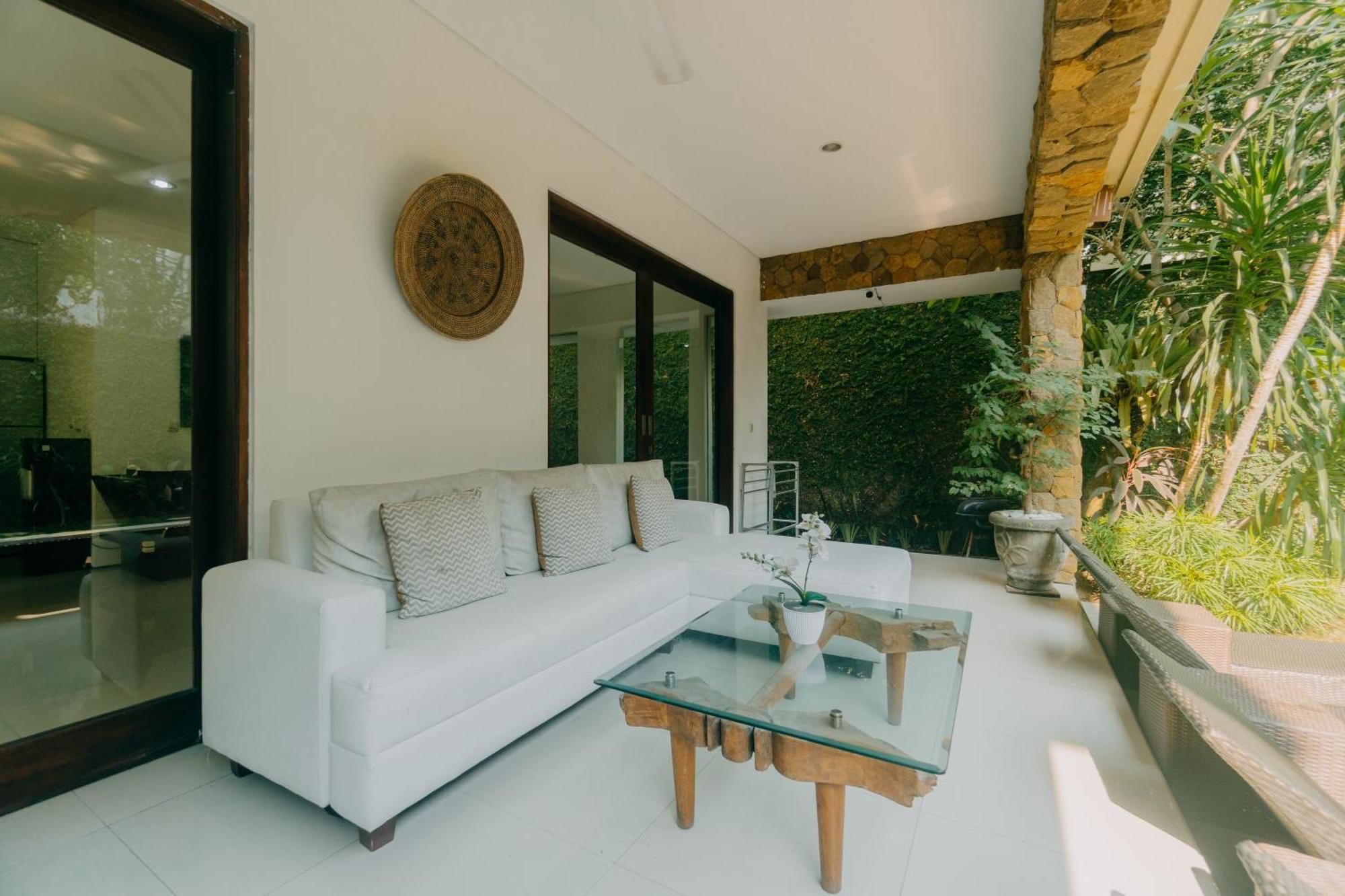Villa C31 Seminyak Exterior photo