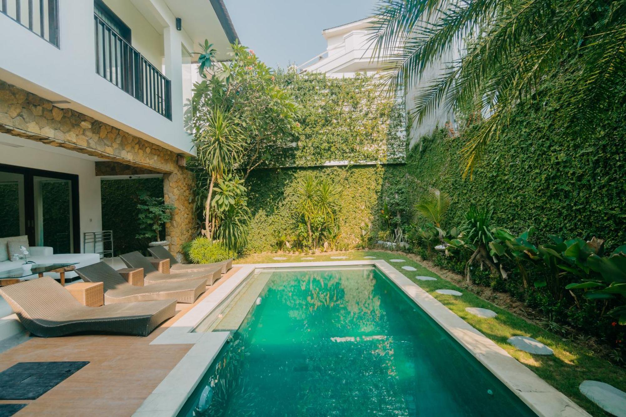 Villa C31 Seminyak Exterior photo